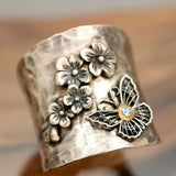 vintage butterfly ring front view
